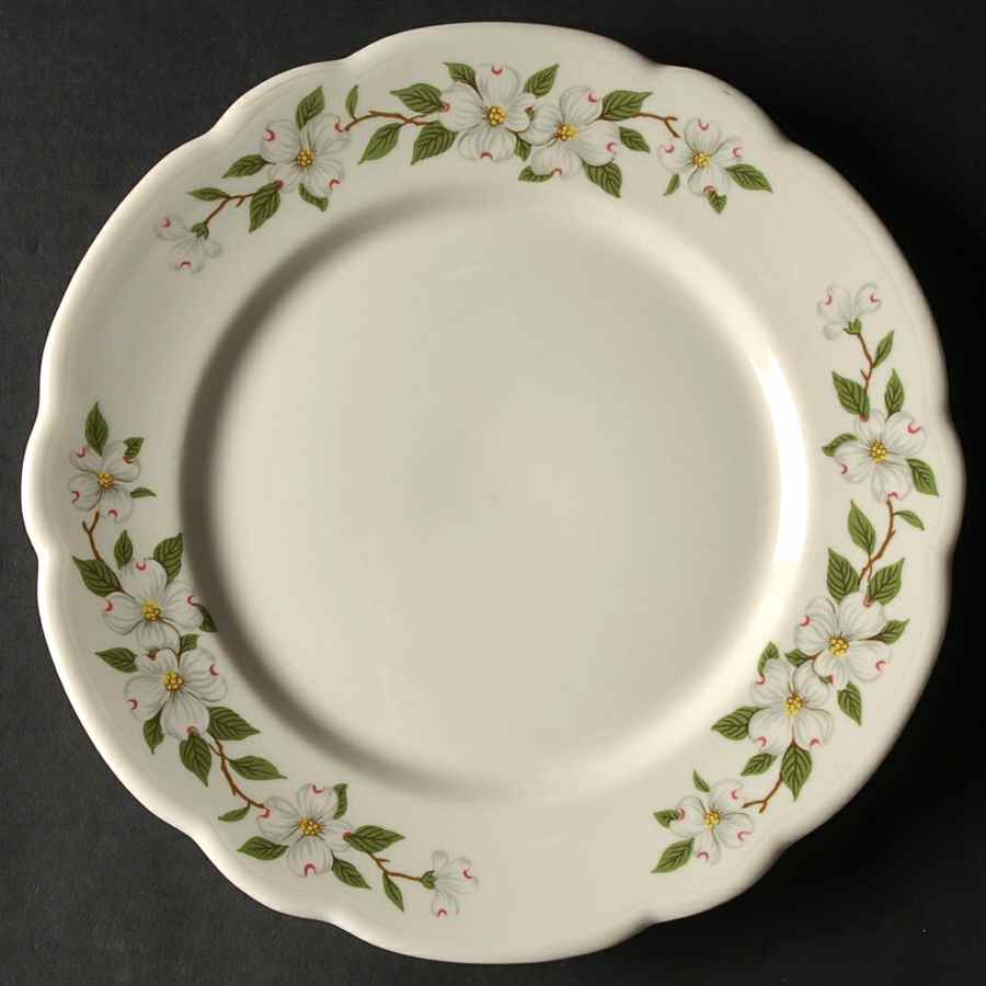 BUF10 Luncheon Plate by Buffalo Pottery-1