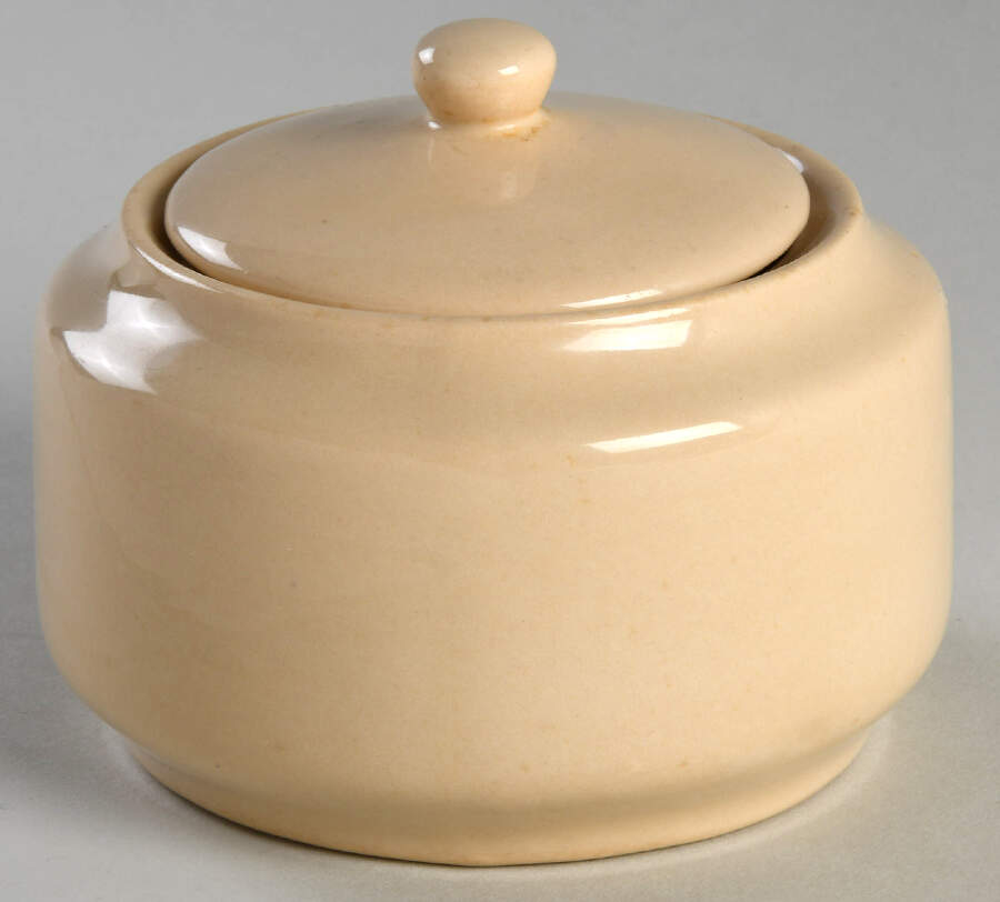 BUF15 (RESTAURANT) Sugar Bowl & Lid by Buffalo Pottery-1