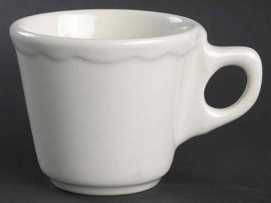 BUF19 Flat Cup by Buffalo Pottery-1