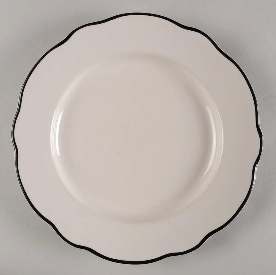 Manhattan Black Dinner Plate by Buffalo Pottery-1