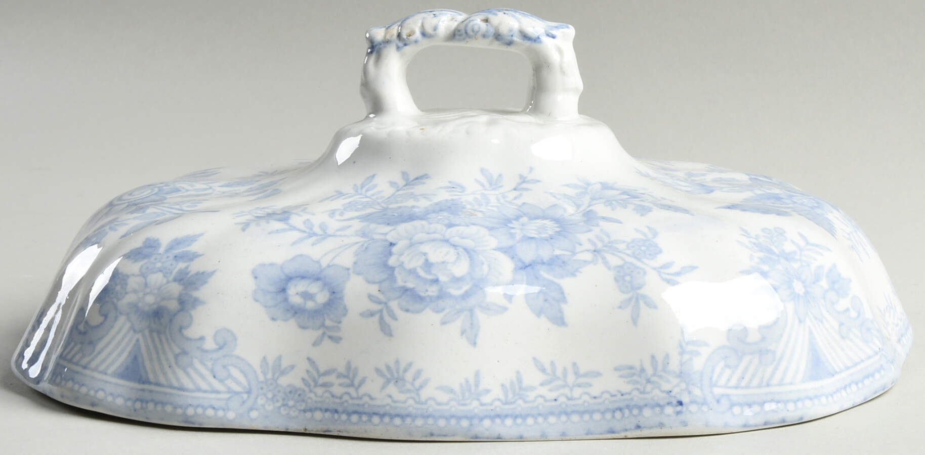 Asiatic Pheasants Blue Lid for Oval Vegetable by Burgess & Leigh-1