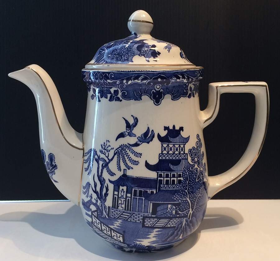 Blue Willow (Gold Trim) Coffee Pot & Lid by Burgess & Leigh-1