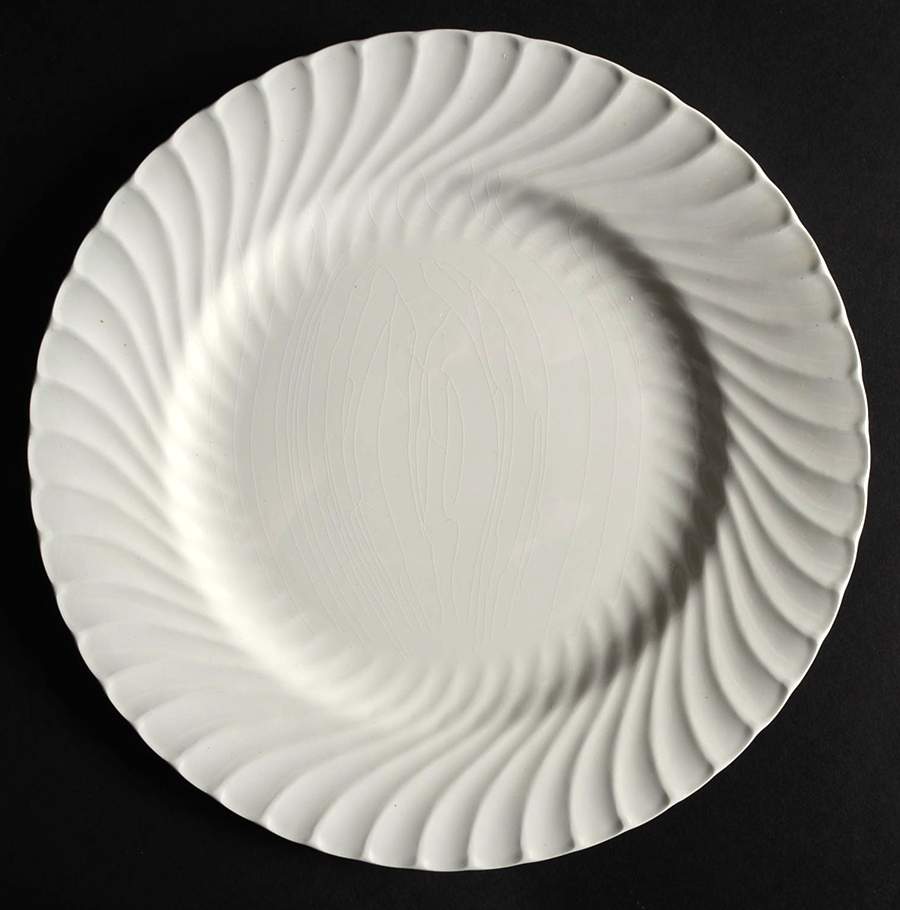 Queen's White Dinner Plate by Burgess & Leigh-1