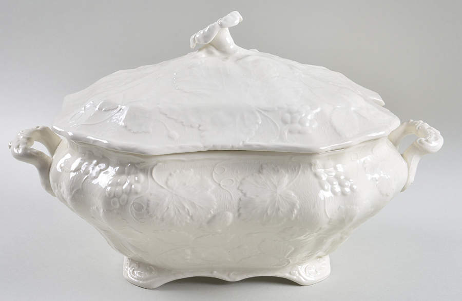 Strawberry and Grape Leaf White (Davenport) Tureen &  Lid by Burgess & Leigh-1