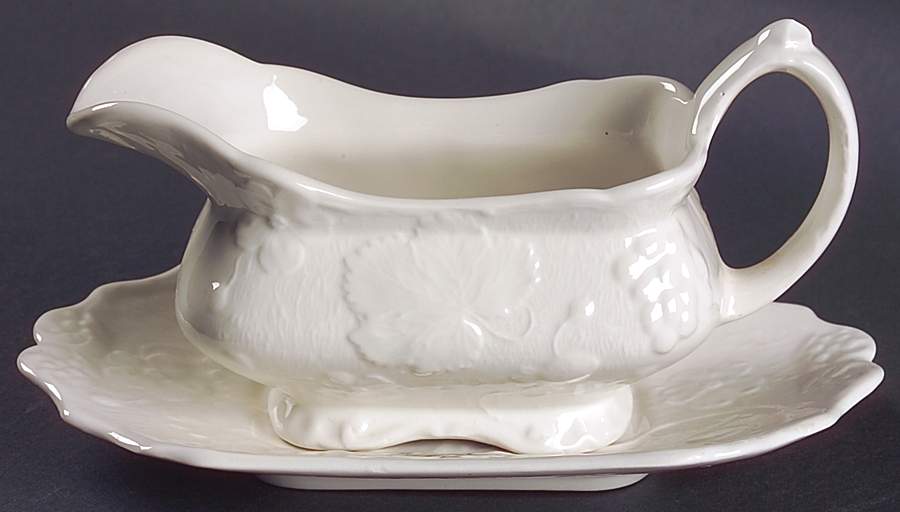 Strawberry and Grape Leaf White (Davenport) Gravy Boat & Underplate by Burgess & Leigh-1