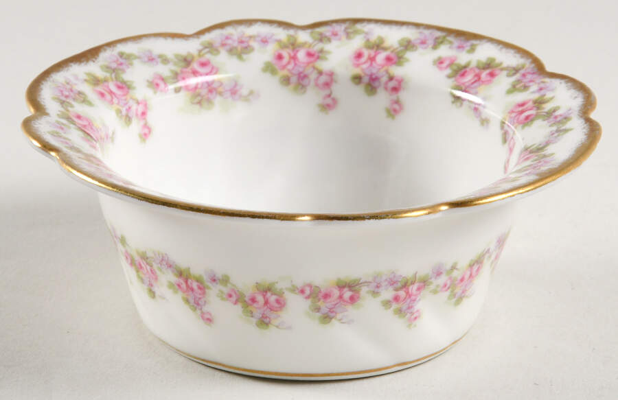 Bridal Wreath Ramekin No Saucer by Bawo & Dotter-1
