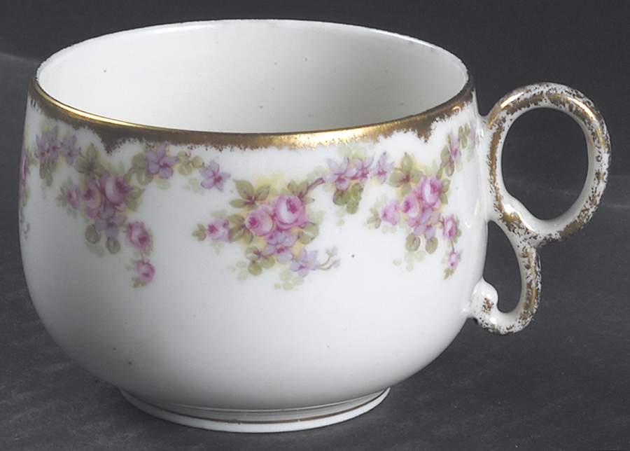 Bridal Wreath Flat Cup by Bawo & Dotter-1