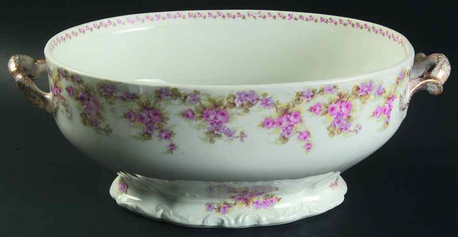 BWD1 Oval Tureen No Lid by Bawo & Dotter-1