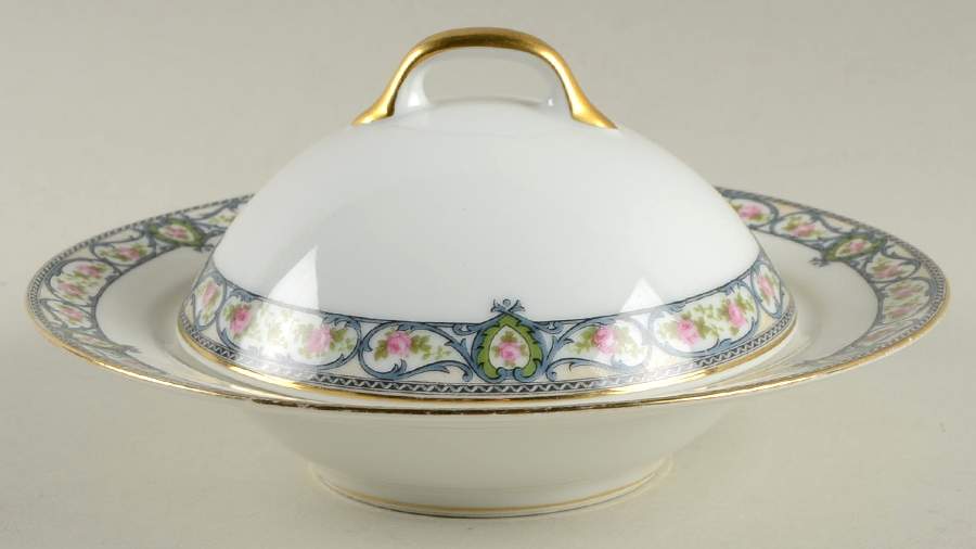 BWD10 Round Covered Butter by Bawo & Dotter-1