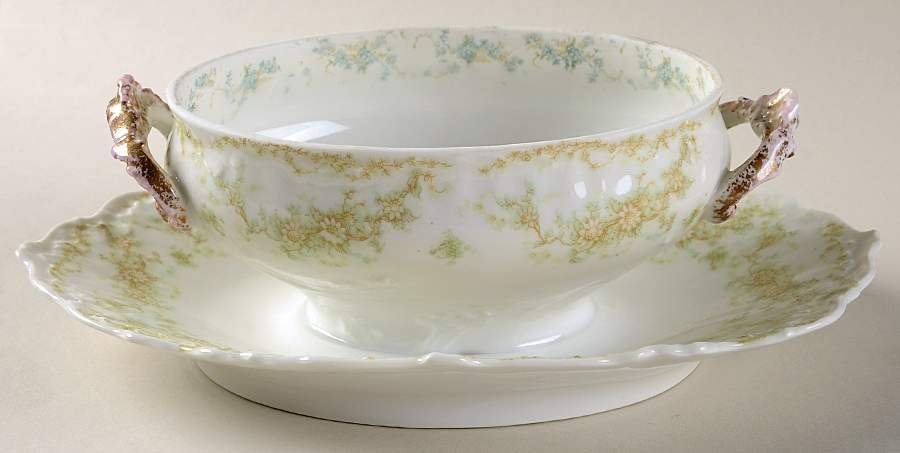 BWD2 Gravy Boat w/Attached Underplate No Lid by Bawo & Dotter-1