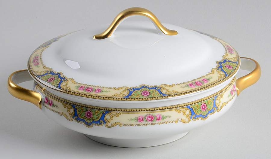 BWD23 Round Covered Vegetable by Bawo & Dotter-1