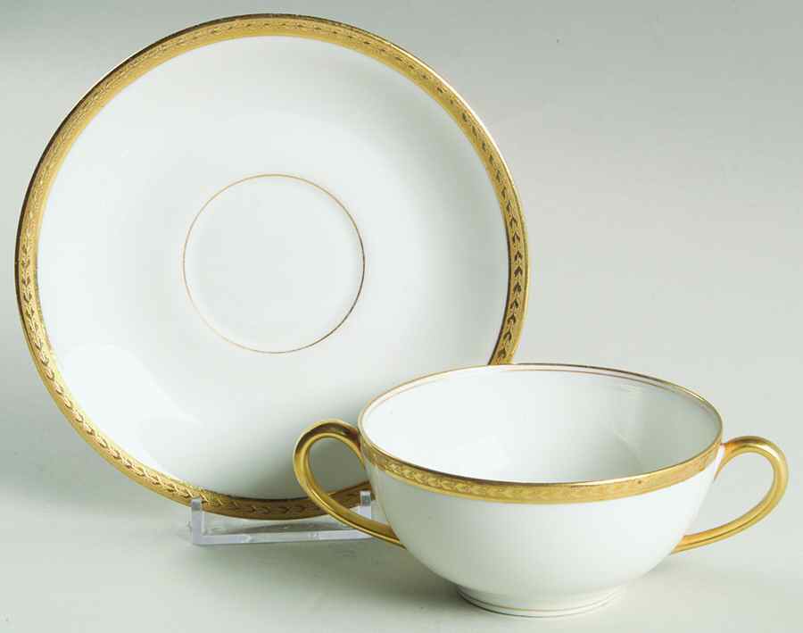 BWD25 Flat Bouillon Cup & Saucer by Bawo & Dotter-1