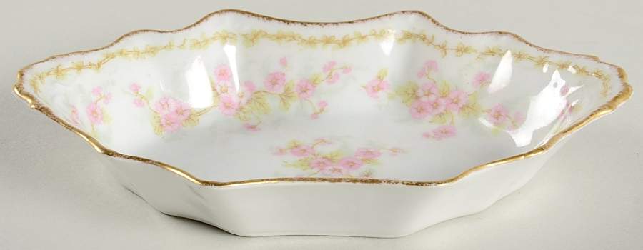 BWD4 Nut Dish by Bawo & Dotter-1
