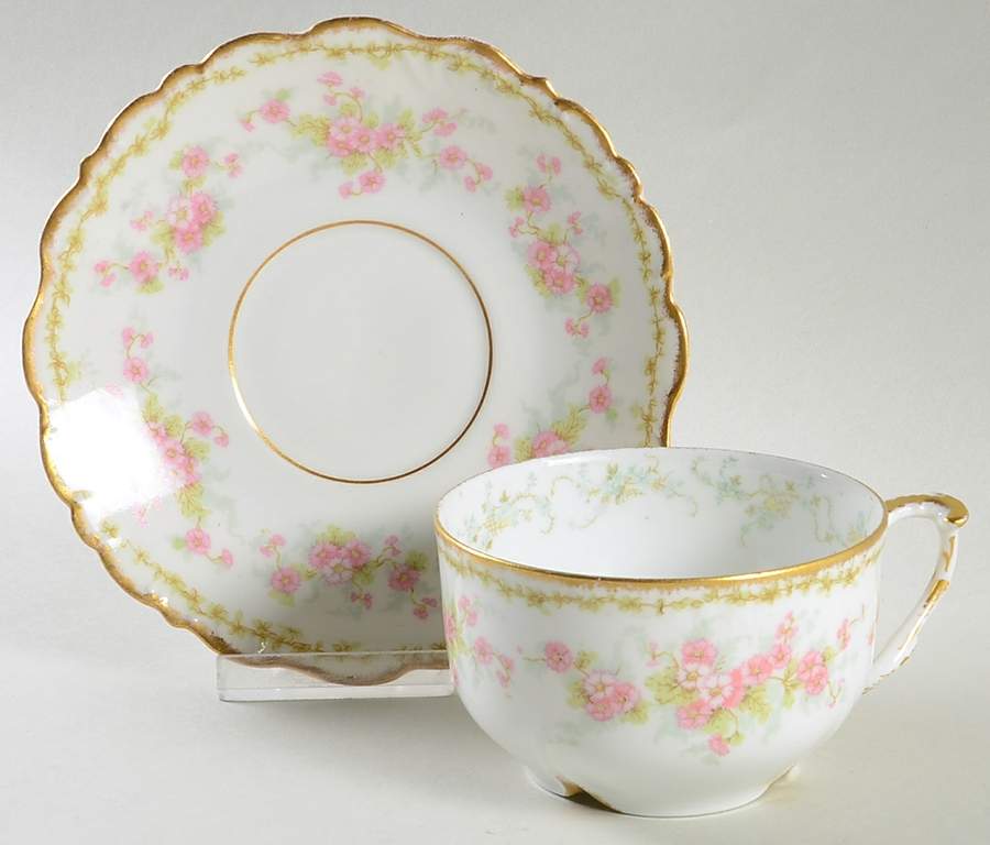 BWD4 Oversized Cup & Saucer Set by Bawo & Dotter-1