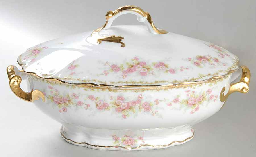 BWD4 Oval Covered Vegetable by Bawo & Dotter-1