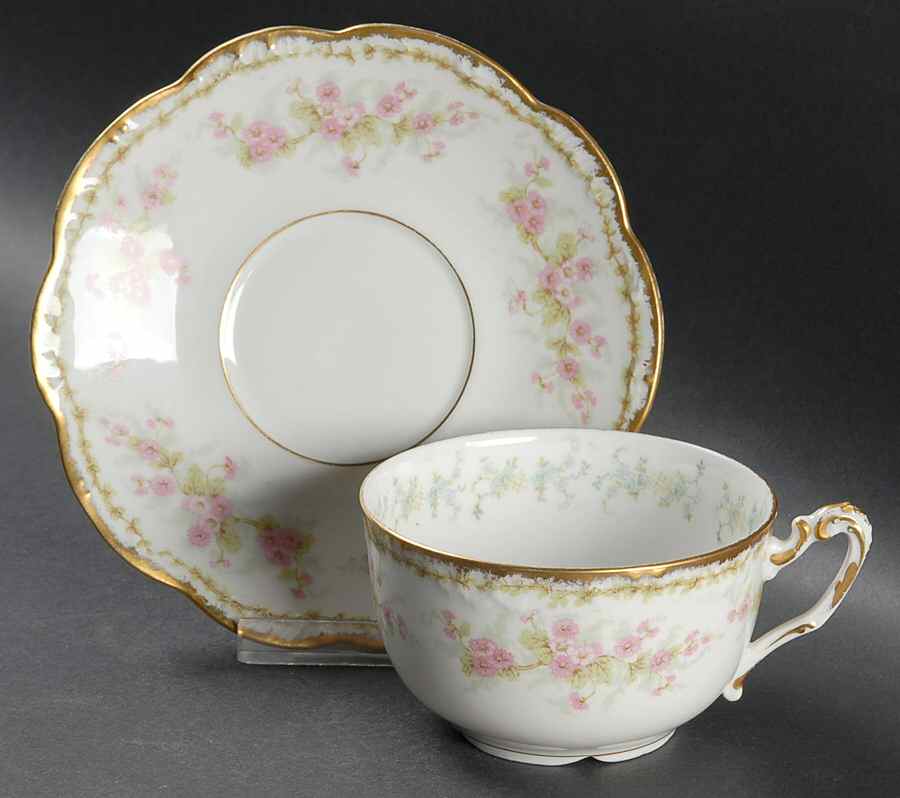 BWD4 Oversized Cup & Saucer Set by Bawo & Dotter-1