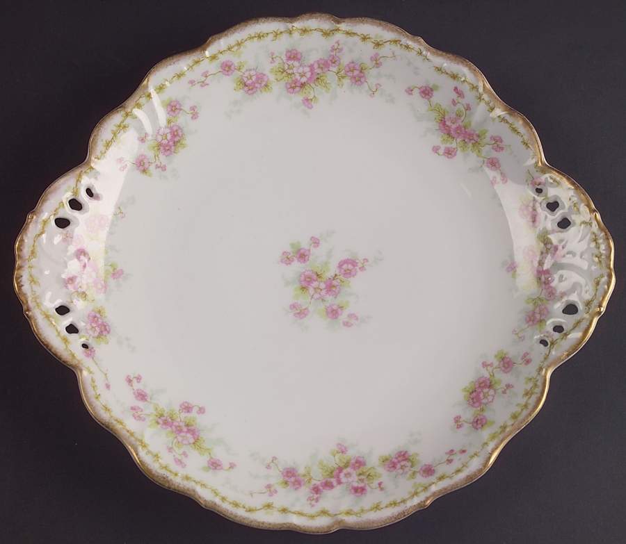BWD4 Handled Cake Plate by Bawo & Dotter-1