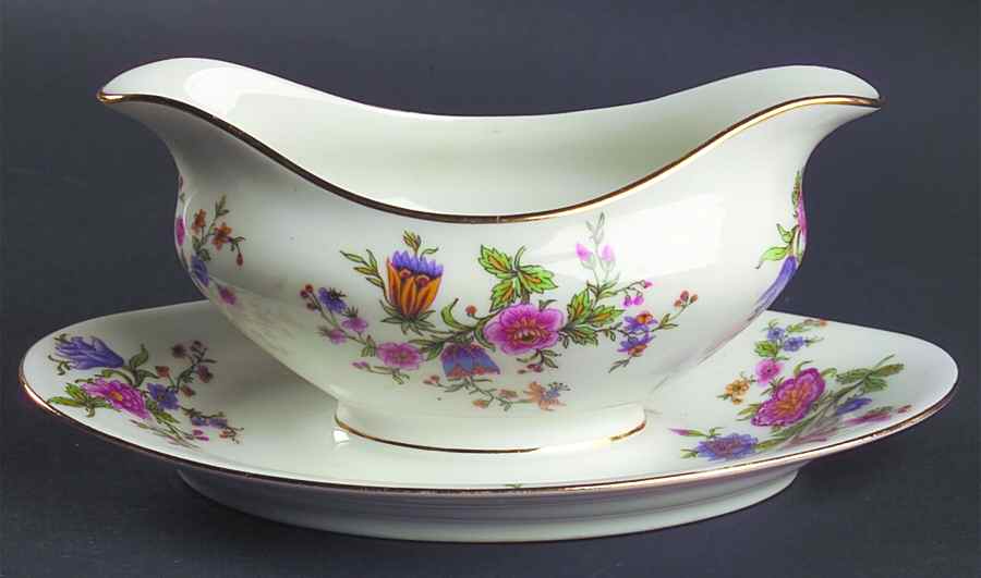 BWD44 Gravy Boat with Attached Underplate by Bawo & Dotter-1