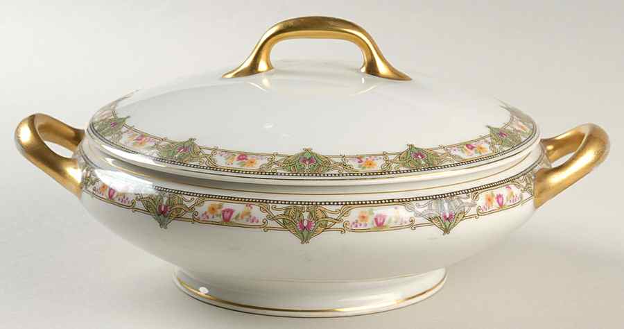 BWD61 (Off White Background) Round Covered Vegetable by Bawo & Dotter-1
