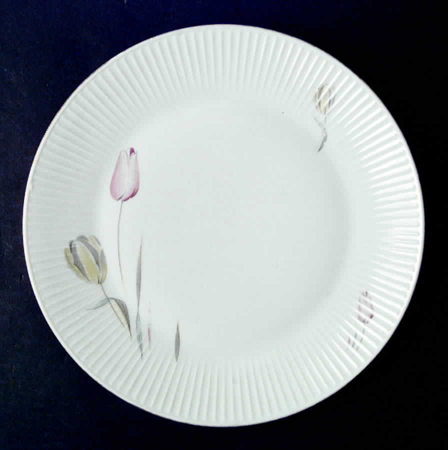 April Dinner Plate by Baronet-1