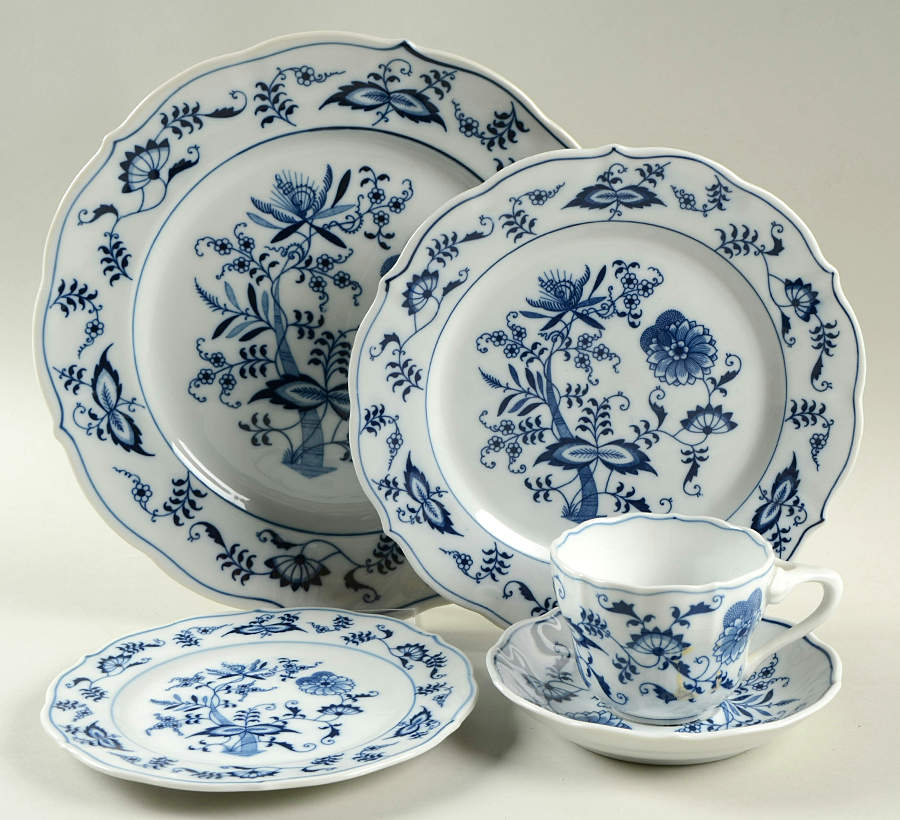 Blue Danube 40 Piece Estate Set by Blue Danube (Japan)-1