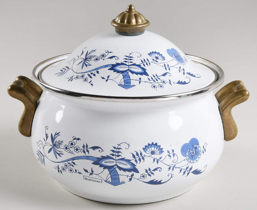 Blue Danube 2 Quart Metal Covered Casserole by Blue Danube (Japan)-1
