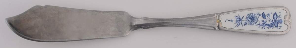 Blue Danube Flat Handle Master Butter Knife by Blue Danube (Japan)-1