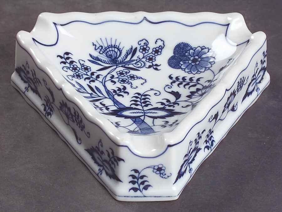 Blue Danube Large Triangular Ashtray by Blue Danube (Japan)-1