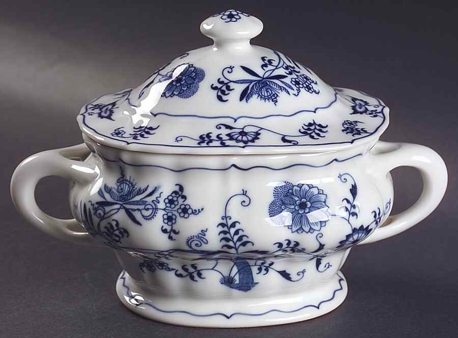 Blue Danube Sauce Boat & Lid by Blue Danube (Japan)-1