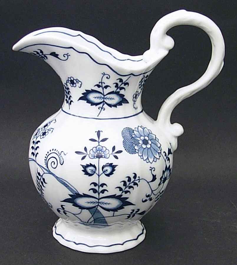 Blue Danube 24 Oz Pitcher by Blue Danube (Japan)-1