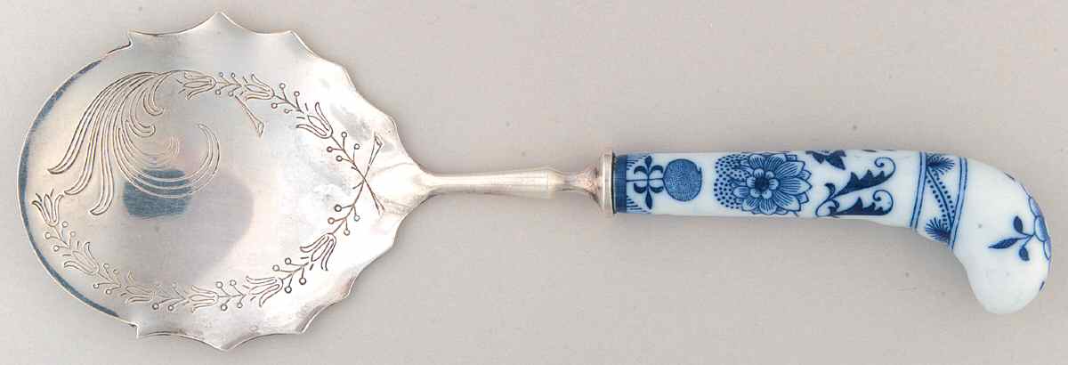 Blue Danube Pastry Server with Stainless Blade by Blue Danube (Japan)-1