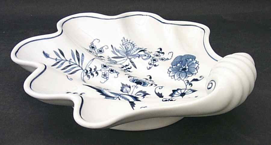 Blue Danube Large Shell Shaped Dish by Blue Danube (Japan)-1