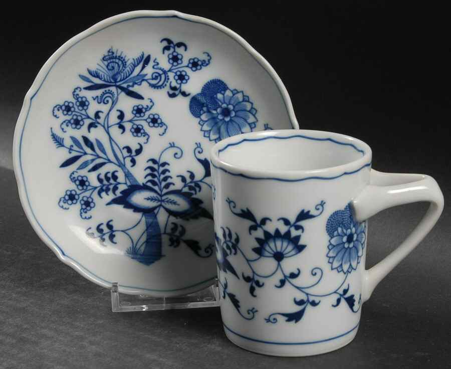 Blue Danube Can Shape Demitasse Cup and Saucer Set by Blue Danube (Japan)-1