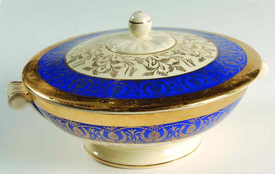 1015 Round Covered Vegetable by Bromley-1