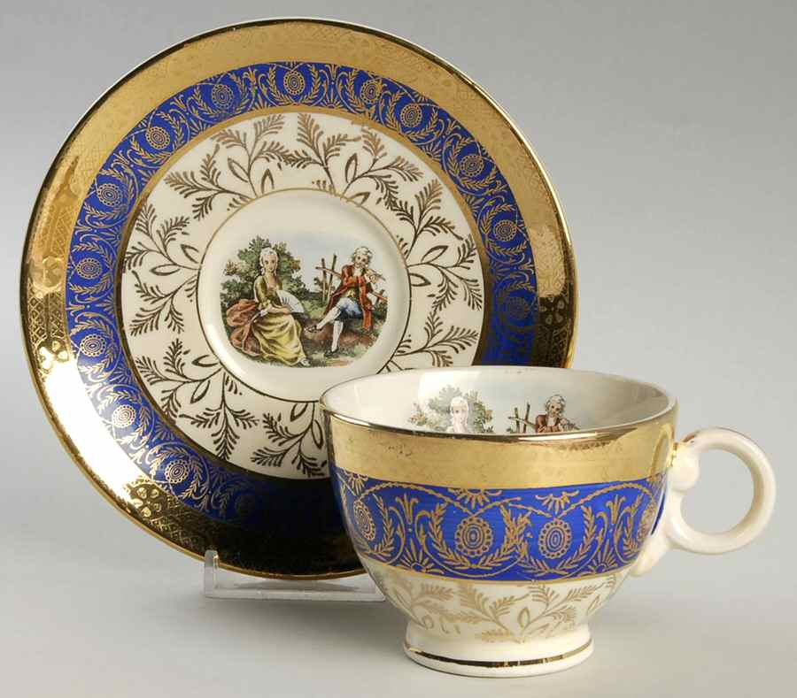 1015 Footed Cup & Saucer Set by Bromley-1