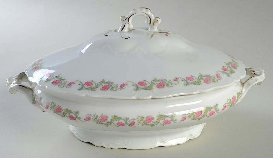 BSS30 Oval Covered Vegetable by Bassett-1