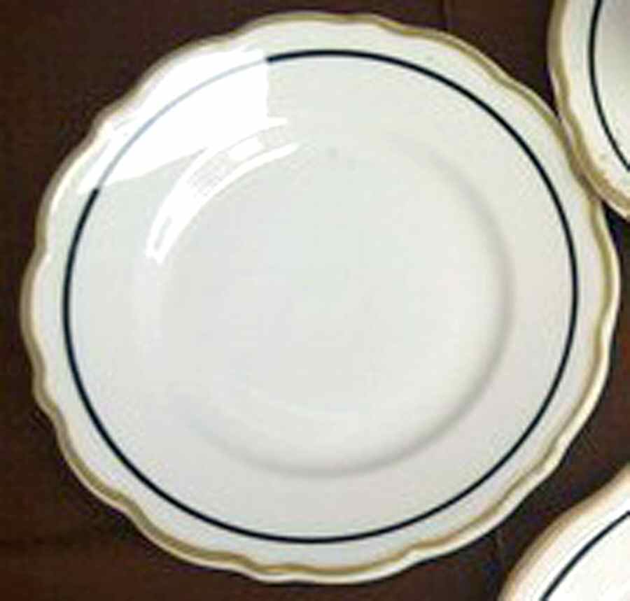 BUF32 Rim Soup Bowl by Buffalo Pottery-1