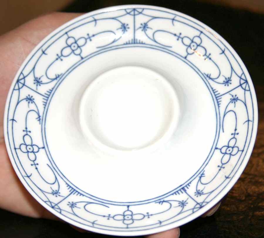 Indisch Blau Egg Holder by Bareuther & Co-1