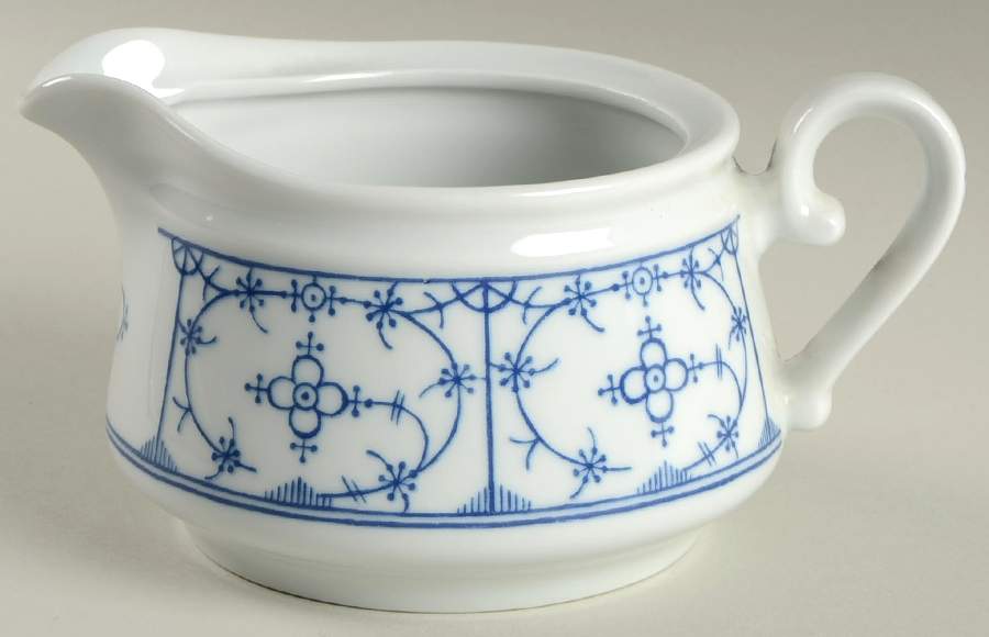 Indisch Blau Gravy Boat by Bareuther & Co-1