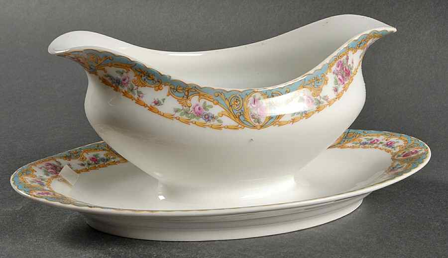 BWD16 Gravy Boat with Attached Underplate by Bawo & Dotter-1