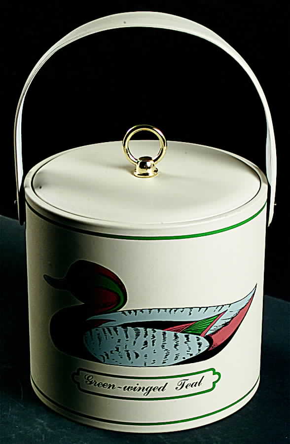 Decoy Gallery Plastic Ice Bucket & Lid by Georges Briard-1