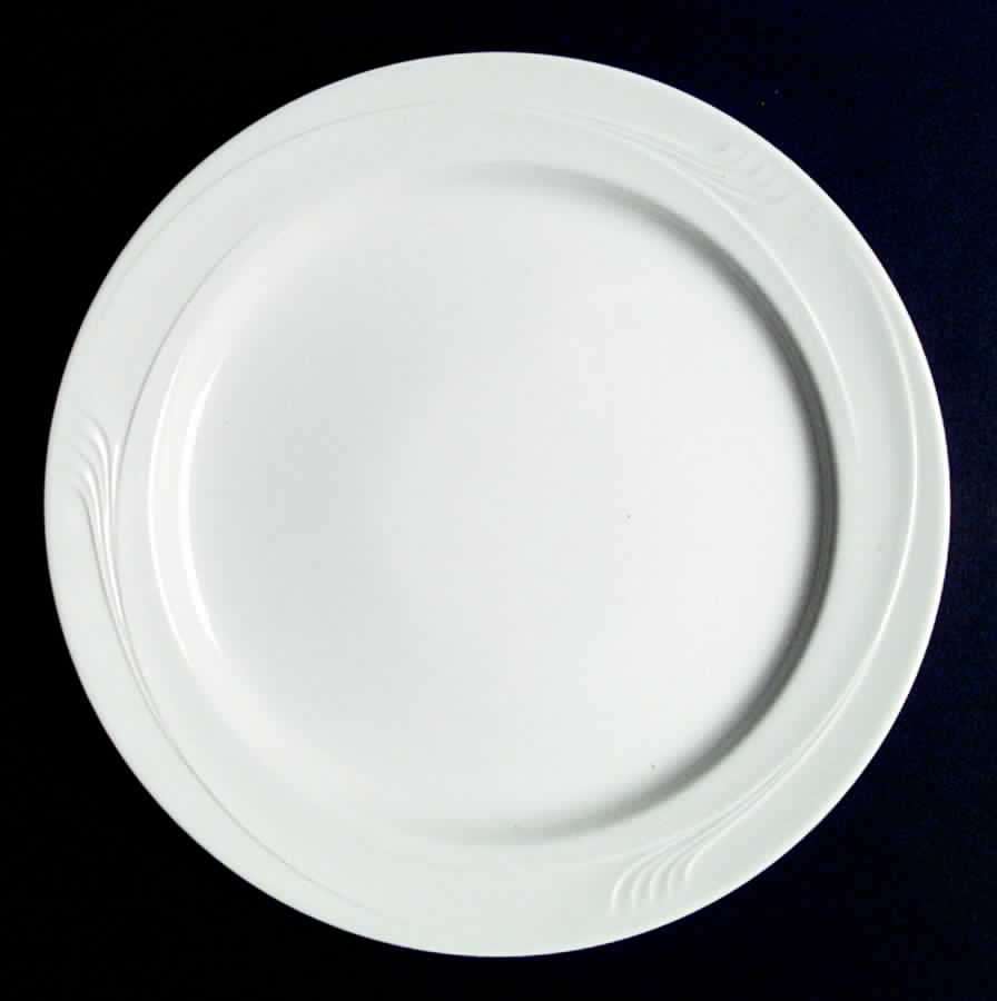 BUF34 Dinner Plate by Buffalo Pottery-1