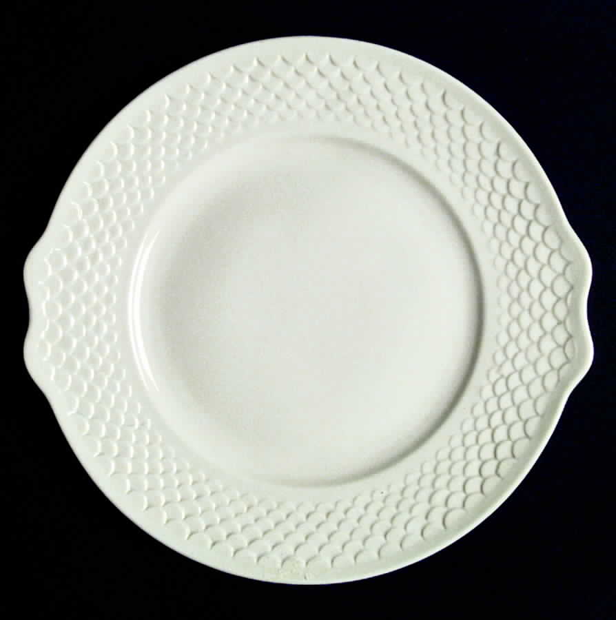 Kilkenny Handled Cake Plate by Belleek Pottery (Ireland)-1