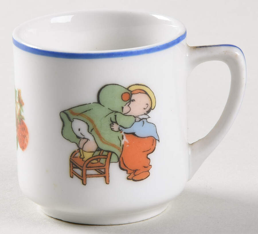 Happifats Child's Cup No Saucer by Beyer & Bock-1