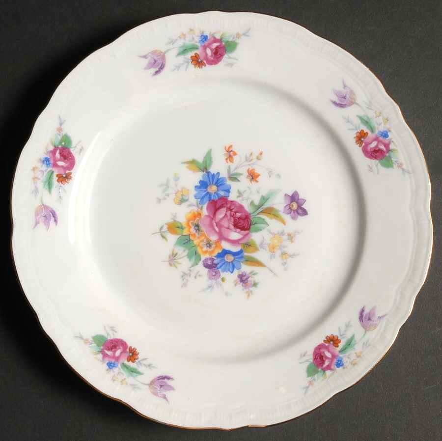 European Garden Salad Plate by Bohemia Ceramic Works-1