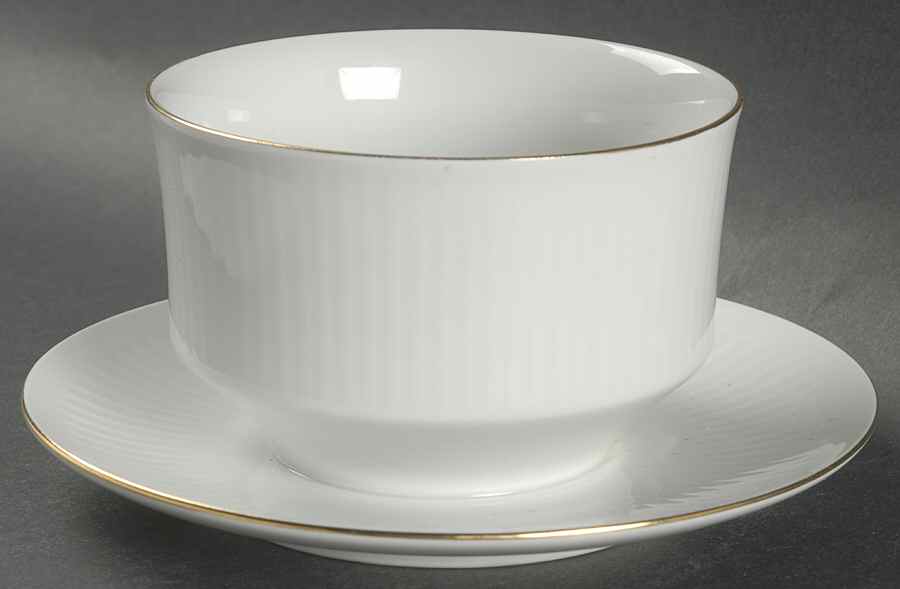 BTH66 Round Gravy Boat/Attached Underplate by Bareuther & Co-1