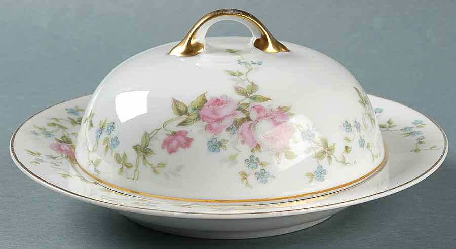 BAV41 Round Covered Butter by Bavaria-1