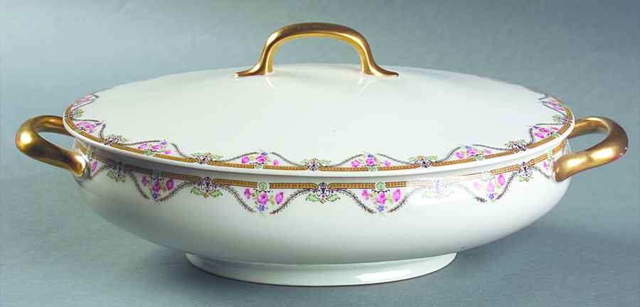 BAL5 Oval Covered Vegetable by H Balleroy-1