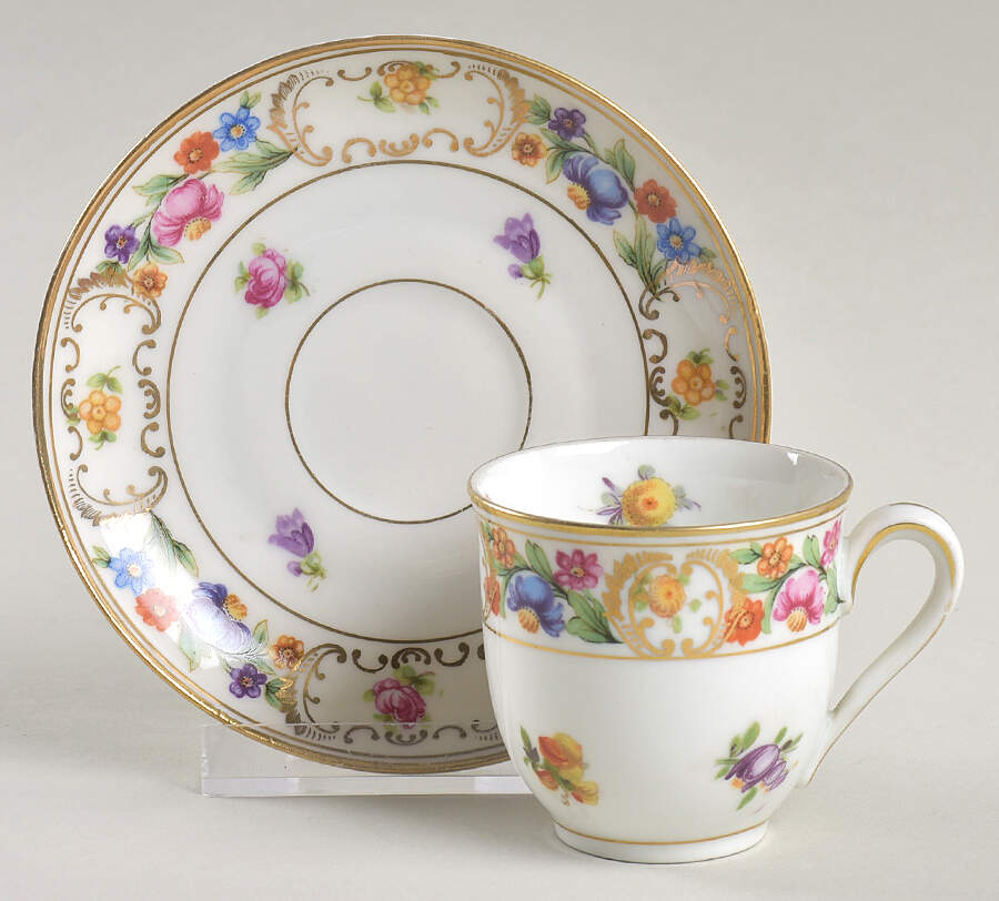 Royal Flat Demitasse Cup & Saucer Set by Bavaria-1
