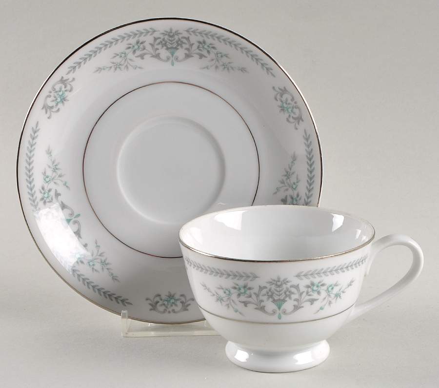 BAI1 Footed Cup & Saucer Set by Banbury Inn-1